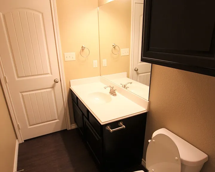 19401 King Ranch Dr — Photo 11
