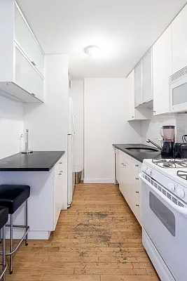 Rented by Reuveni LLC | media 13