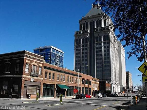 220 W Market St UNIT 103