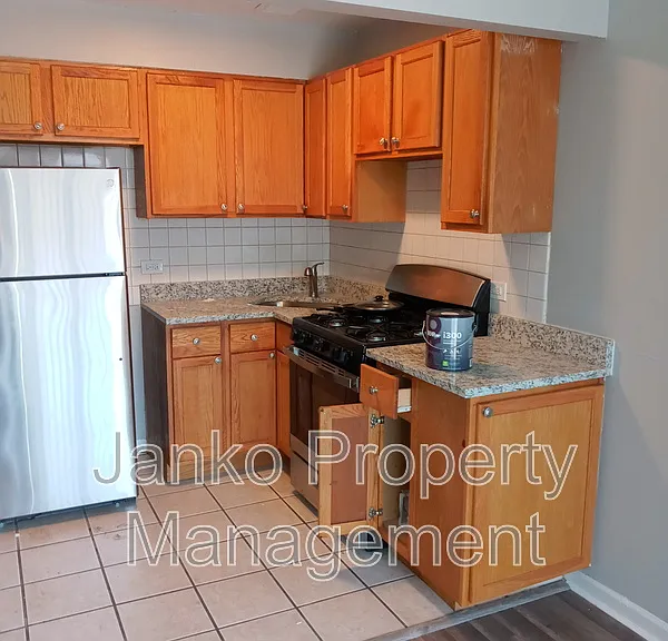 3333 Commercial Ave #16 — Photo 1