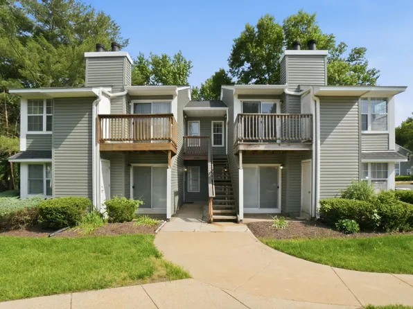 8633 Beekman Pl #33D, Alexandria, VA 22309