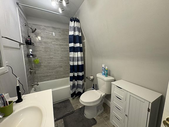 5th image of 4363 Gannett St