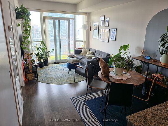 2nd image of 89 Dunfield Ave #2604