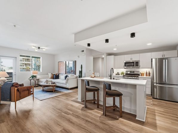 12760 Millennium Dr #B-b301