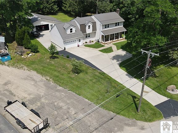 5th image of 9231 Spoden Rd