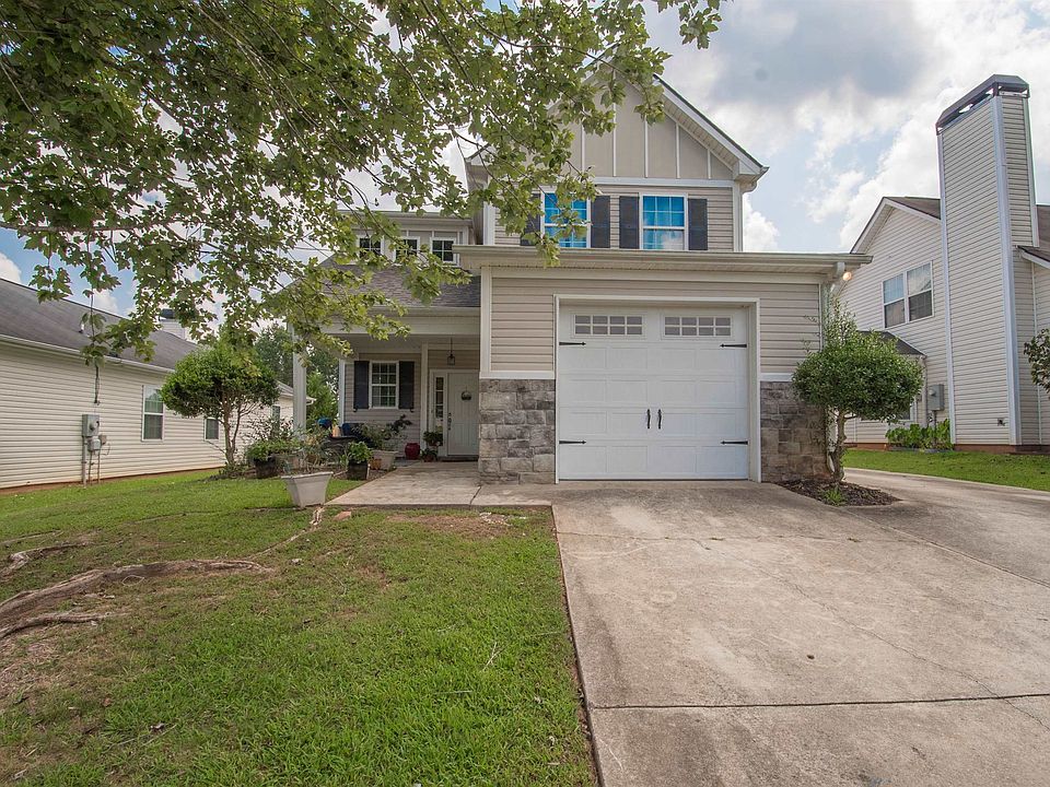 1st image of 110 Brasch Park Dr