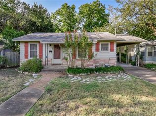 704 E 13th St, Georgetown, TX 78626