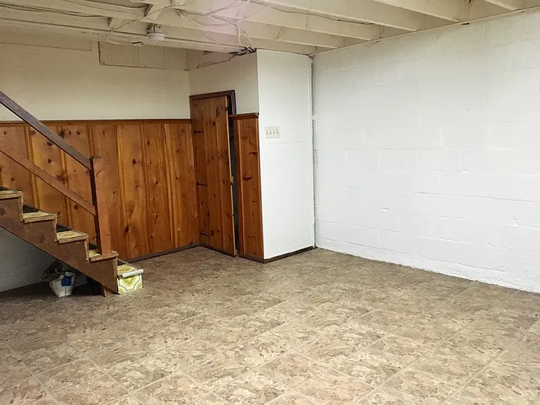 7226 Bridgewood Dr — Photo 20