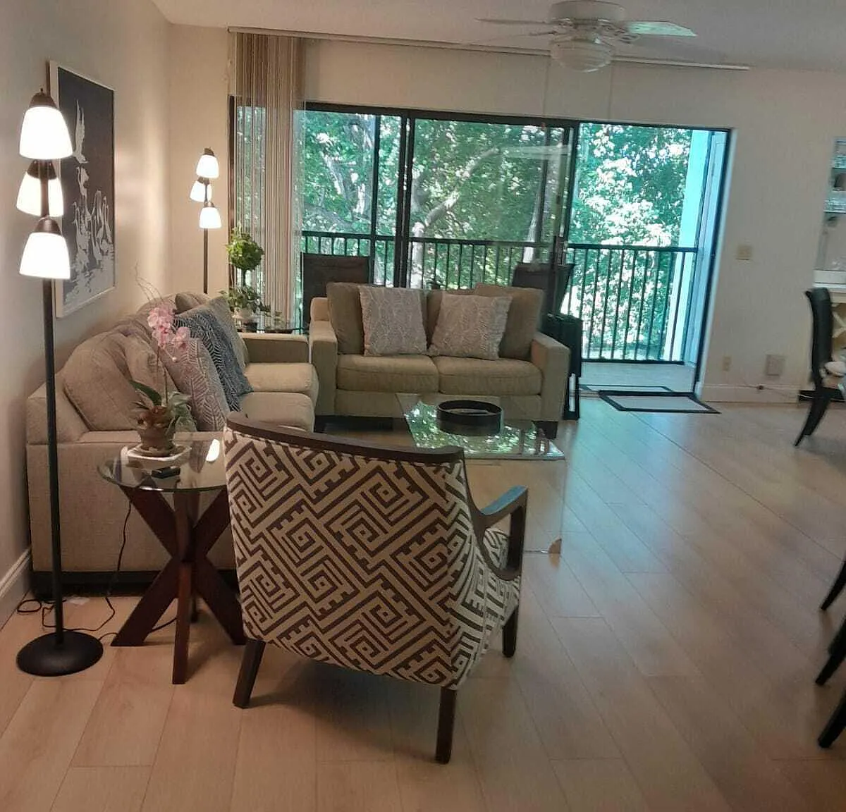 1 bed, 1.5 bath, 860 sqft, $4,500 — Photo 4