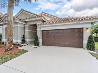 8426 NW 57th Dr, Coral Springs, FL 33067