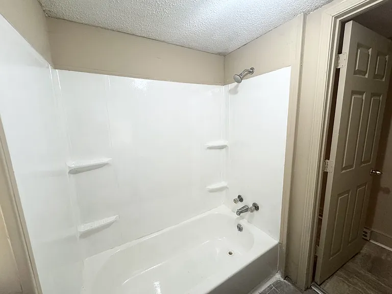 569 Colquitt St — Photo 16
