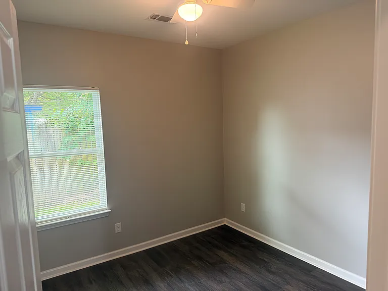 4231 Wanatah St — Photo 10