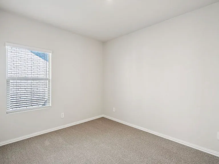 1211 Bridgewalk Dr — Photo 6