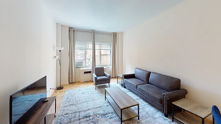 Rented by The Monterey | media 69