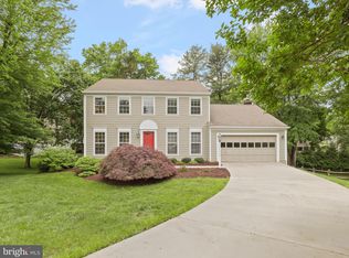 1612 Autumnwood Dr, Reston, VA 20194