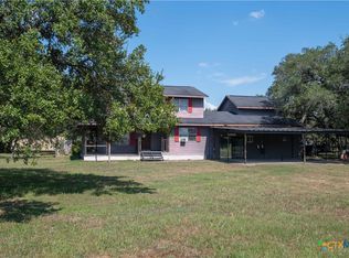 3941 Beck Rd E, Inez, TX 77968