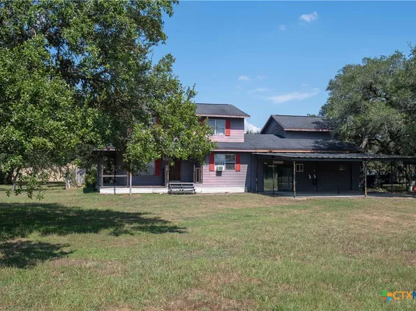 3941 Beck Rd E, Inez, TX 77968