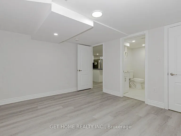 1222 Christie Cir #BASEMENT — Photo 24
