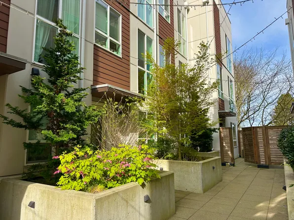 7514 E 15th Ave NW, Seattle, WA 98117