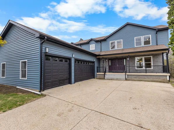 330 Oak Hill Ct, Antioch, IL 60002