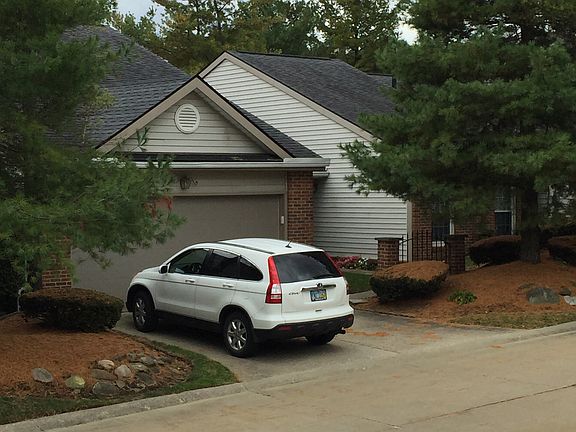 3rd image of 1705 Rock Hill Ln