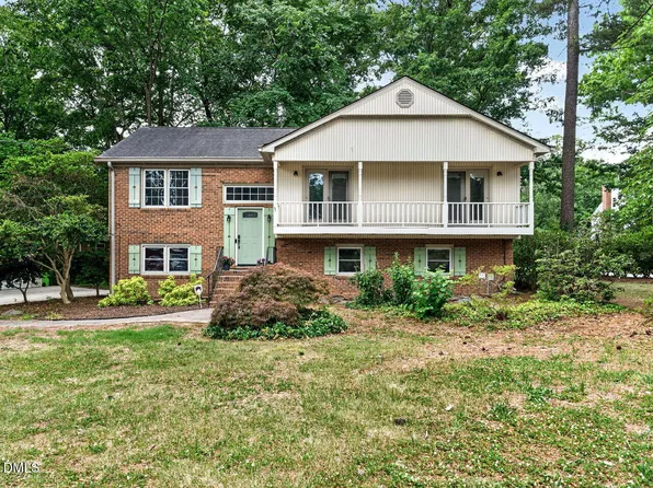 1514 Boxwood Ln, Apex, NC 27502
