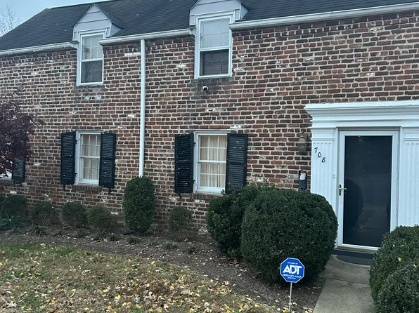 708 Kenmore Ave, Fredericksburg, VA 22401