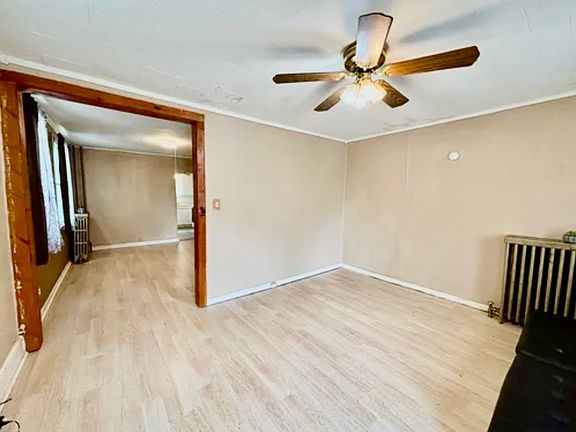 4th image of 20 John St #1