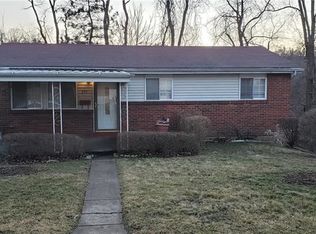 251 Walpole Dr, Pittsburgh, PA 15235