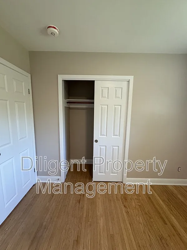 1 bed, 1.0 bath, 109 sqft, $800 — Photo 4