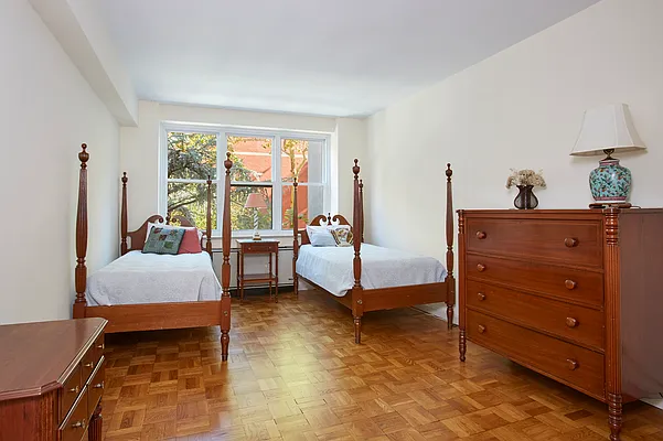 Sold by Compass | media 8