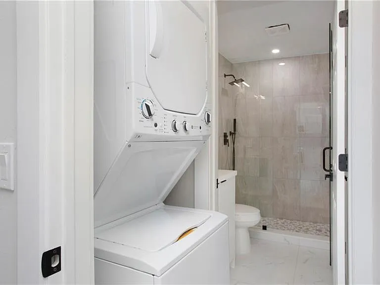 9002-9002 Somerset Ln #9002-unit 2 — Photo 8