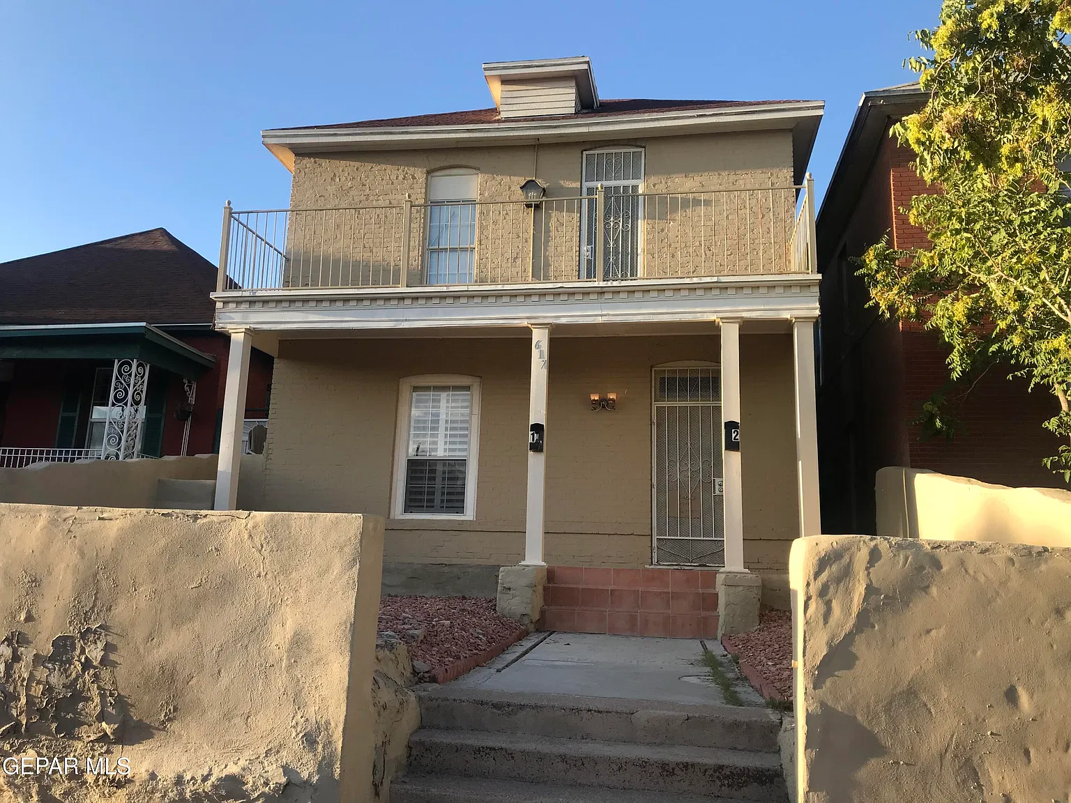 1 bed, 1.0 bath, 1115 sqft, $1,100 — Photo 1