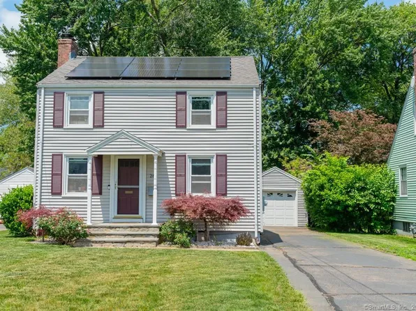 26 Edgemont Avenue, West Hartford, CT 06110