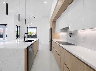 721 NW 37th AVE, CAPE CORAL, FL 33993