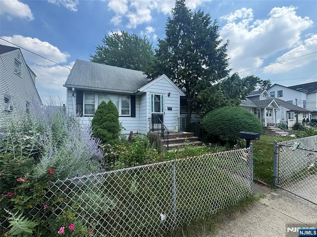 259-261 Madison Ave photo 1
