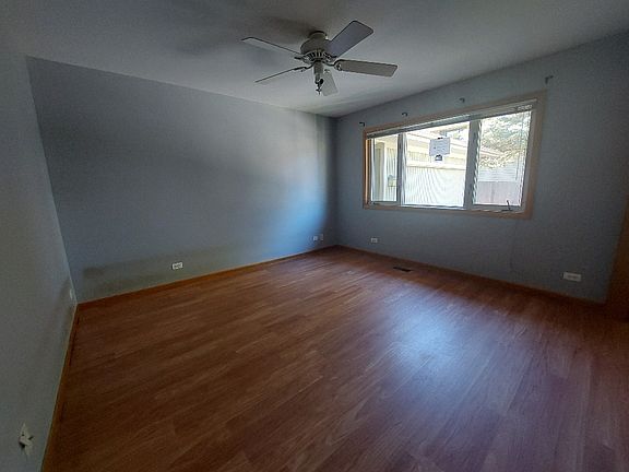 4th image of 25511 W Lakeview Ave