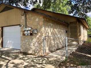617 Cosgrove St, San Antonio, TX 78210