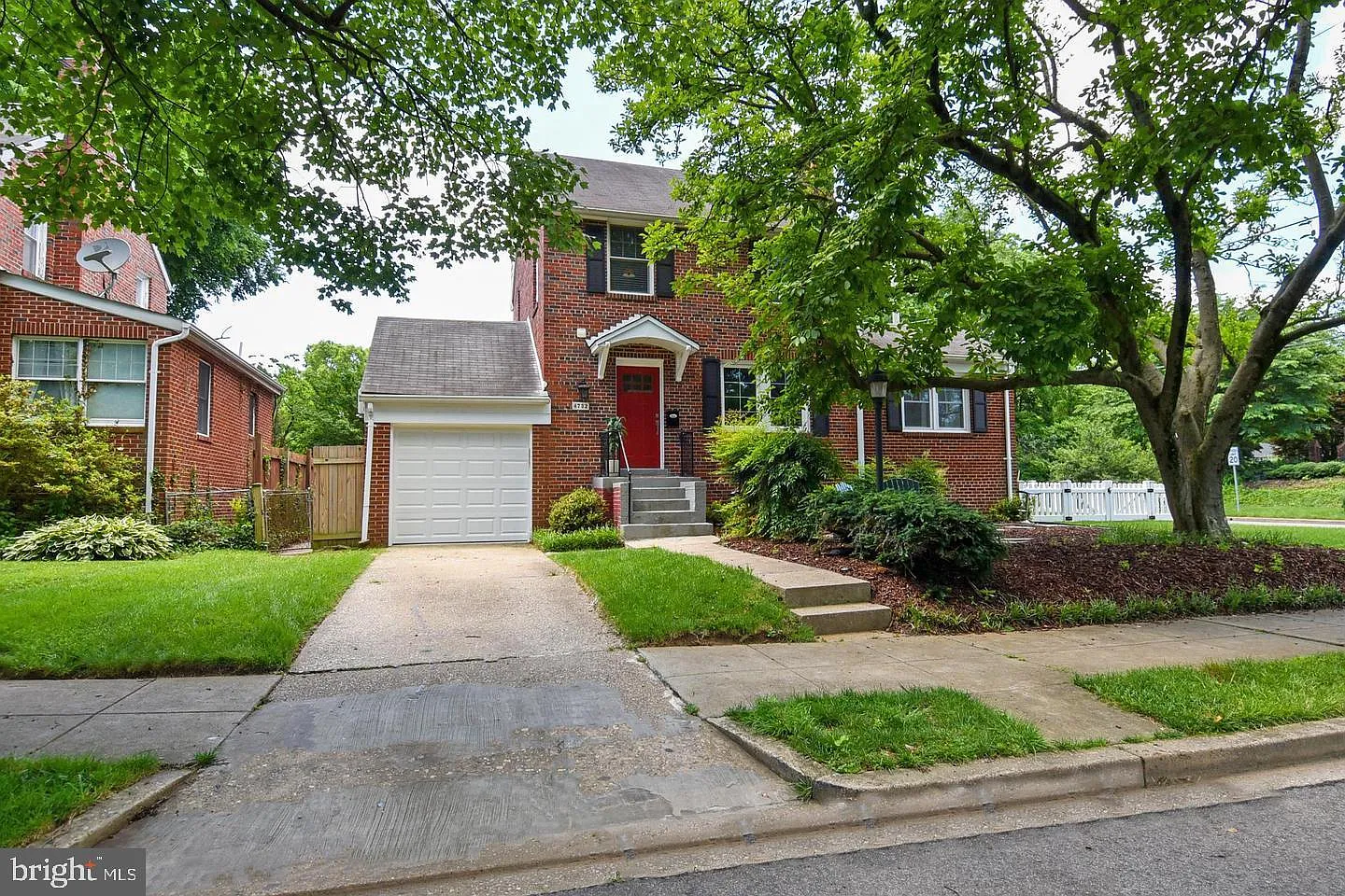 4 bed, 3.5 bath, 2806 sqft, $6,500 — Photo 2