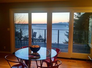 4056 Hillcrest Ave SW, Seattle, WA 98116