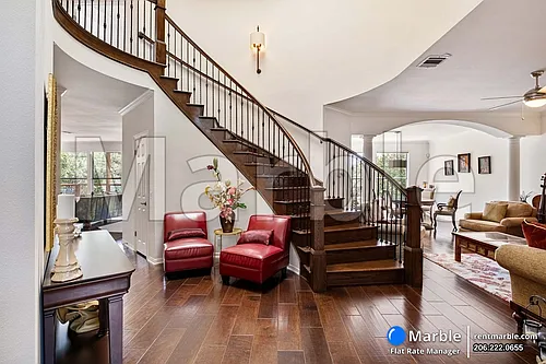 5511 Courtyard Dr Photo 1