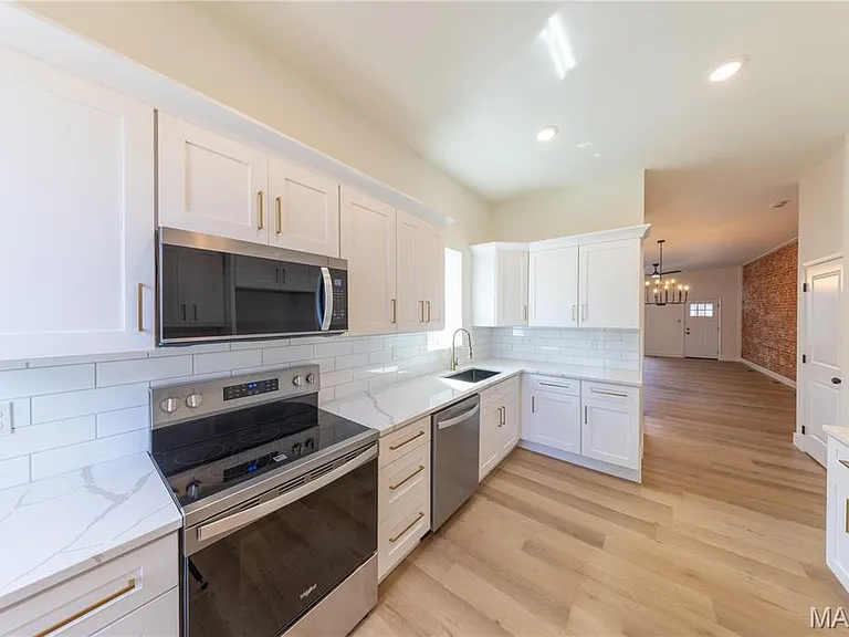 4431 Norfolk Ave — Photo 3