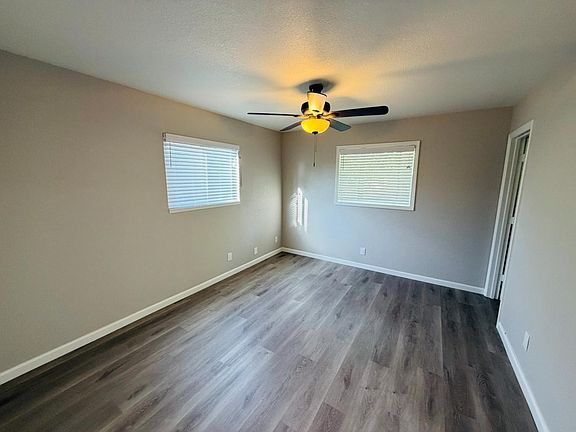 5th image of 2709 Los Amigos Dr