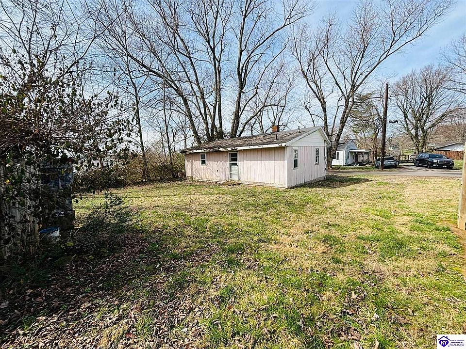 102 Tucker St, Campbellsville, KY 42718 Zillow