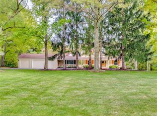 751 Spring Water Dr, Akron, OH 44333