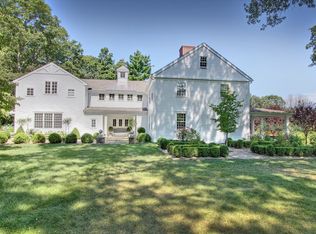 600 Hoydens Hill Rd, Fairfield, CT 06824