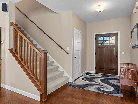 3rd image of 8525 172nd St W