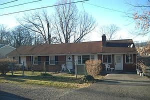 1st image of 3515 Signal Hill Ave NW