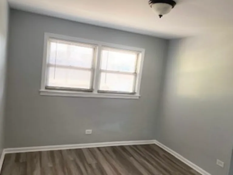 1218 Circle Ave #6 — Photo 4
