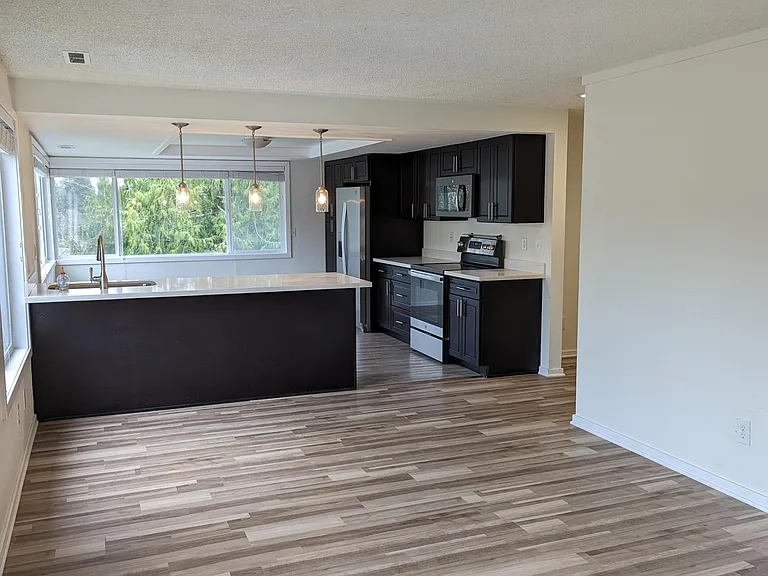 15620 NE Woodinville Duvall Pl #2 — Photo 1